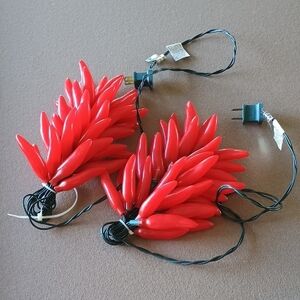 Festive Red Chili Pepper String Lights